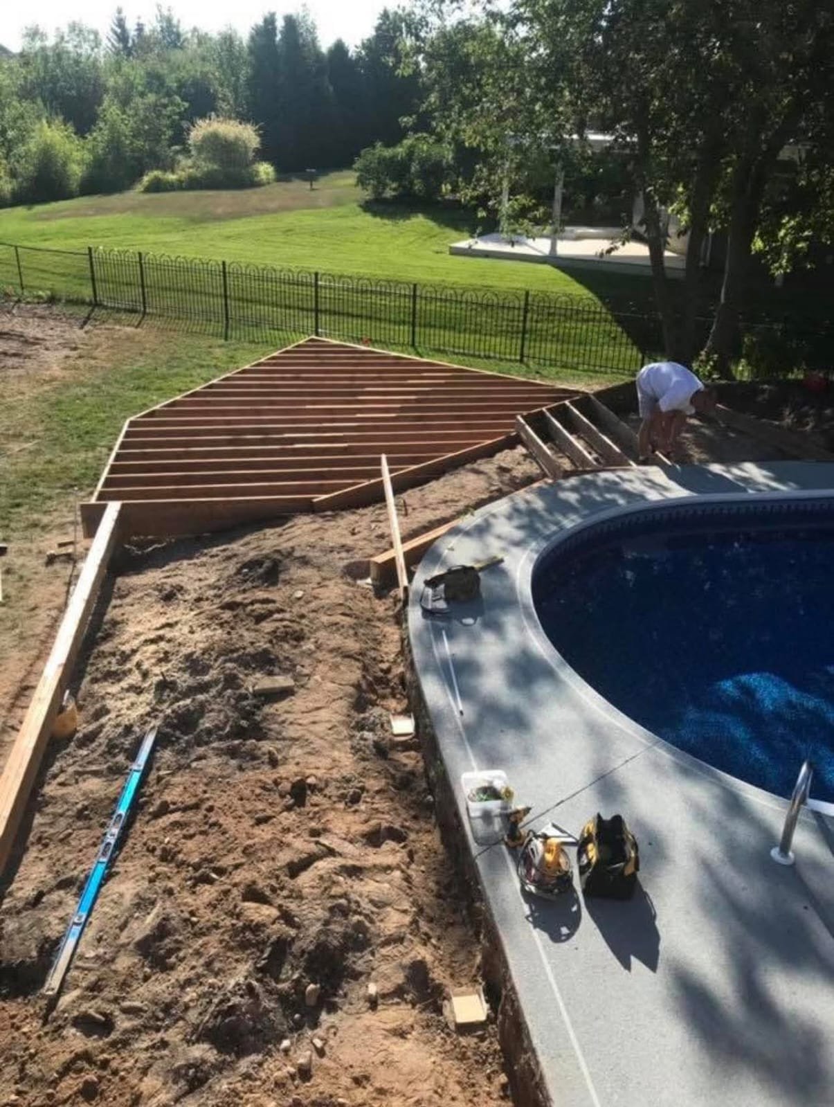 Poolside Privacy Wall & Cabana Screen