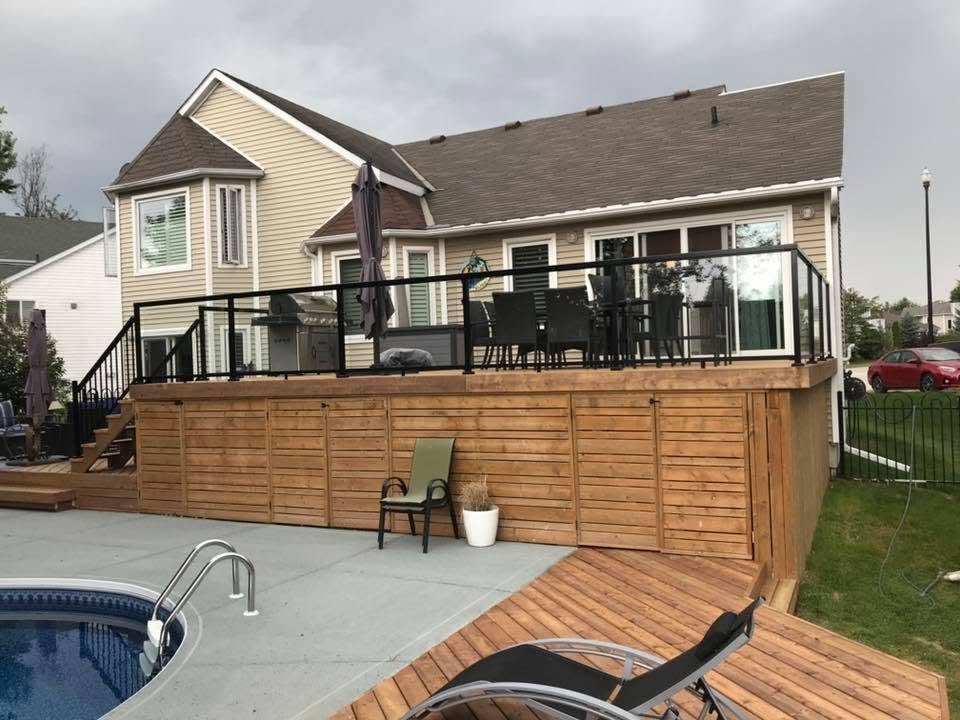 pool side deck